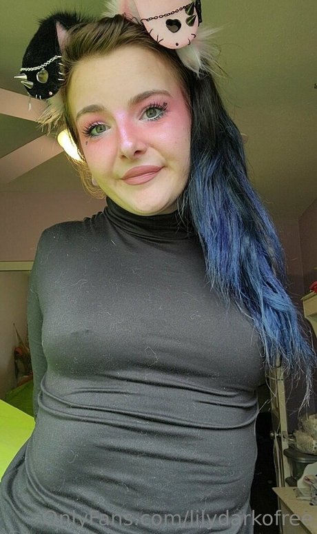 lilydarkofree exclusive pornstar pic