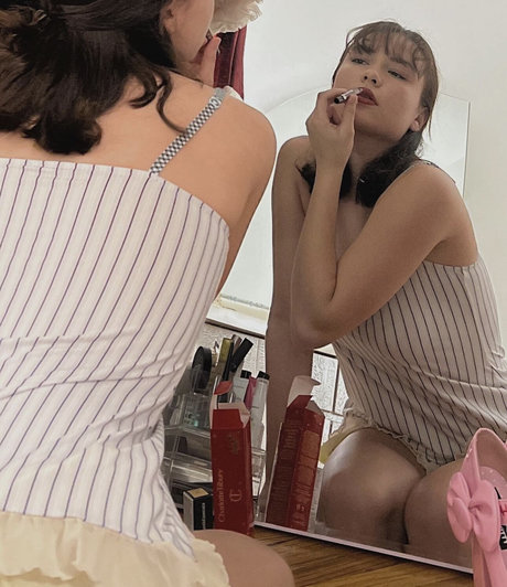 Ester Dobrik pornstar naked picture
