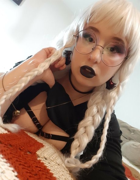 grraves pornstar art pics