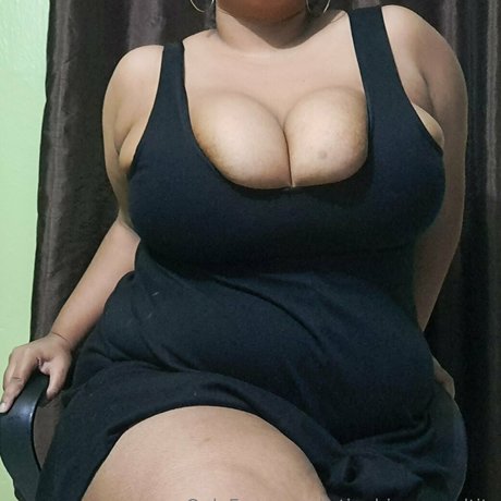 curvylatinakay1 pornstar hot picture