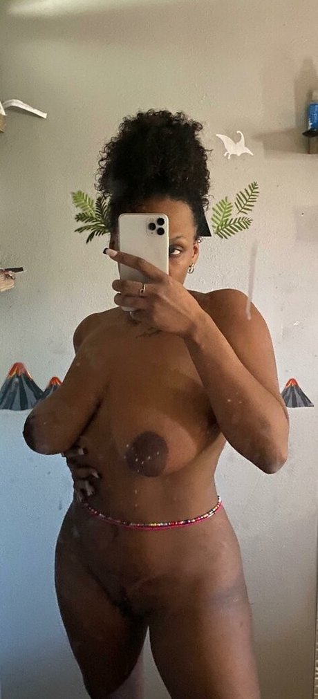 whynotright7 erotic star img