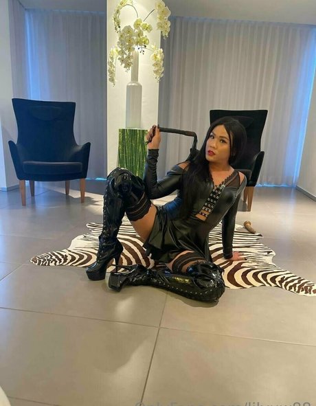 lilyuw88 pornstar high quality gallery