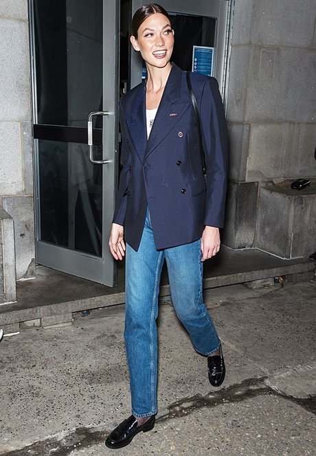 Karlie Kloss art model images