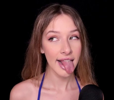 Diddly ASMR art model img