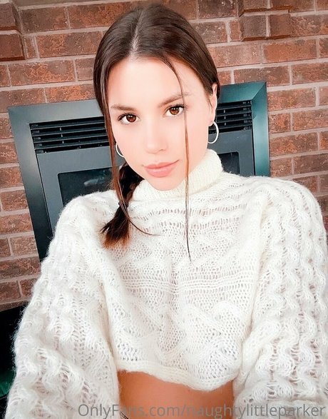 naughtylittleparker pornstar pretty pics