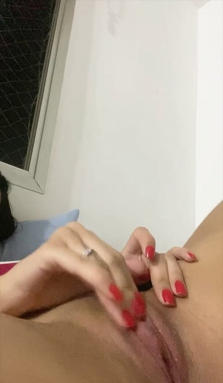 Duda Mesquita model xxx picture