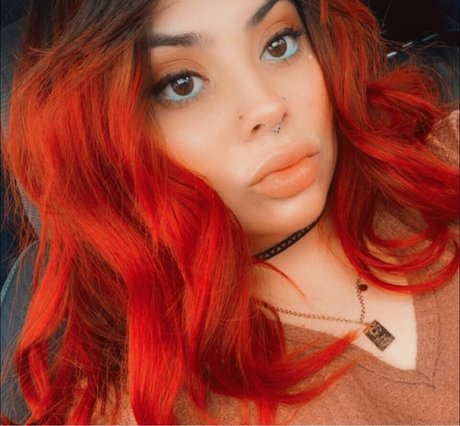 emilyelixer top profile image