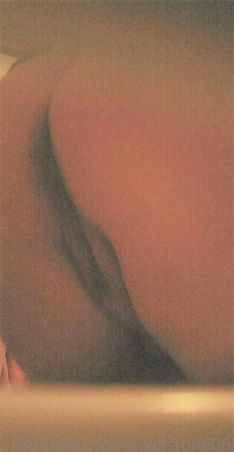 axelstone06 model naked pictures