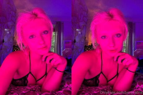 Luminatria porn model pic