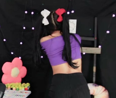 CristalU  U nudes model img