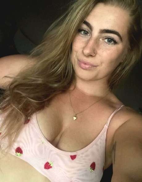 Blondinbelka model beautiful gallery