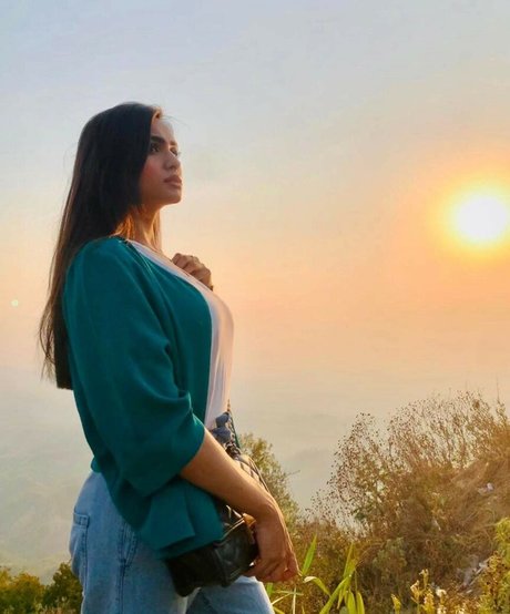Umme Zamilatun Naima pornstar erotic pic