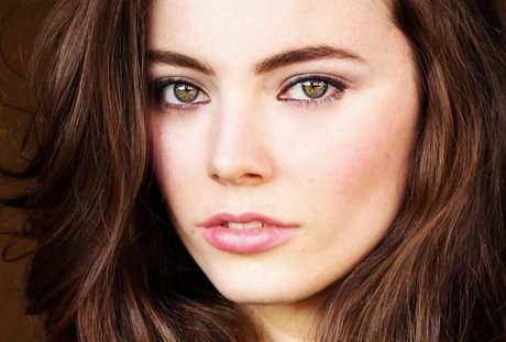 Freya Tingley star beautiful picture