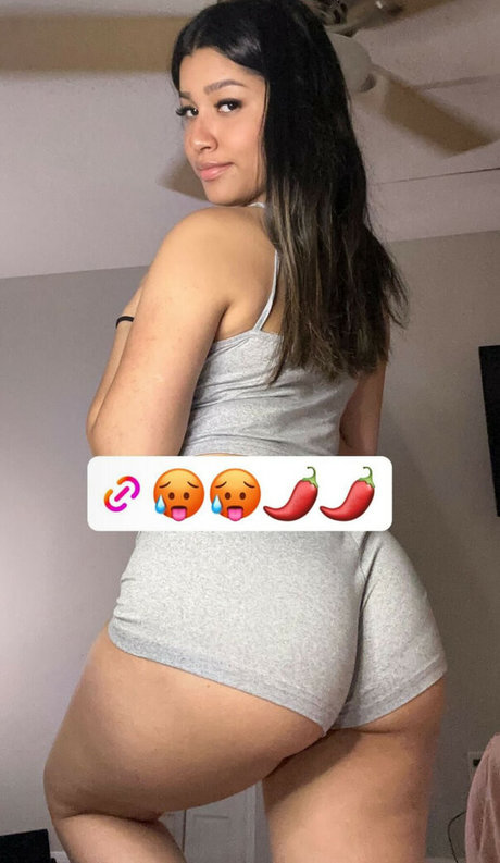 Niya Santia sex actress pic