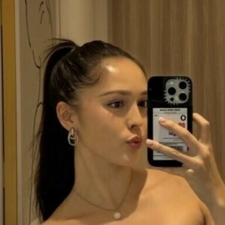 Hannah Cheng Bradshaw hd model photo