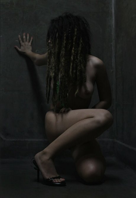 Kat TaylorSaydie top star galleries