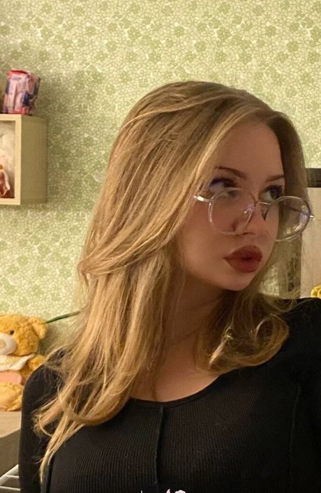 cum selfie onlyfans free naked photo