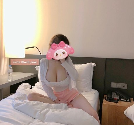 milksom hd model galleries