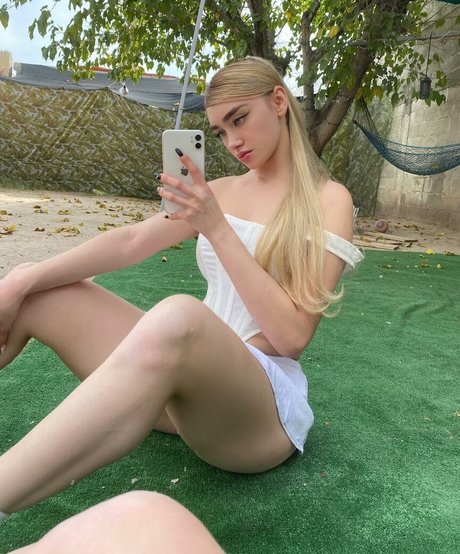 Nataliafrank08 star img