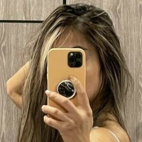 theaphysique top profile image