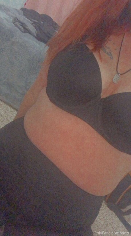 viezu sexy model picture