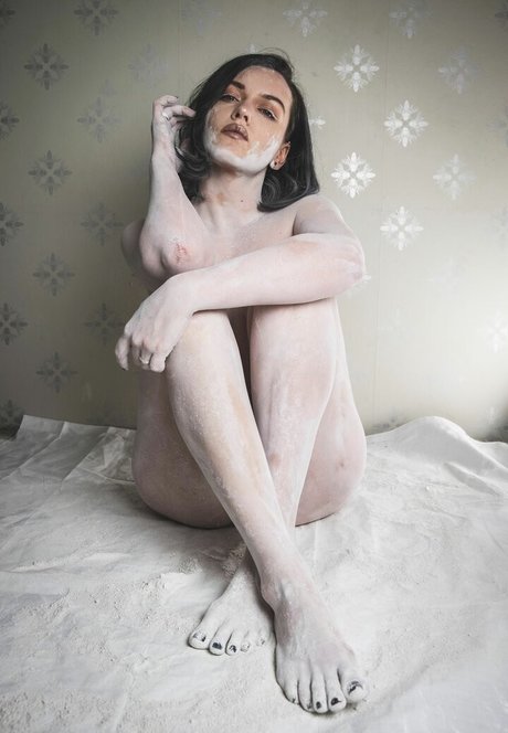 TheFallenBabe nude model galleries