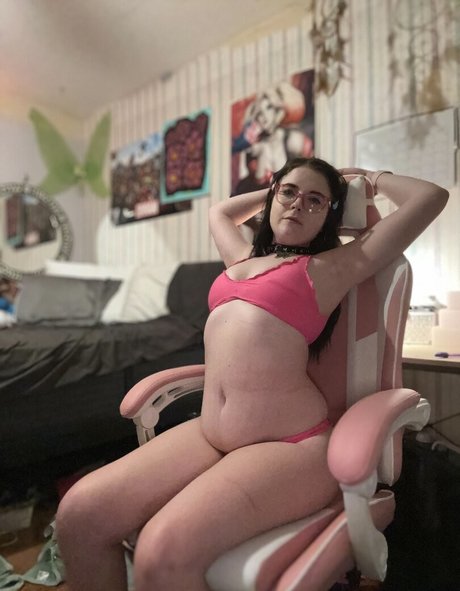 RandomJocelyn star xxx gallery