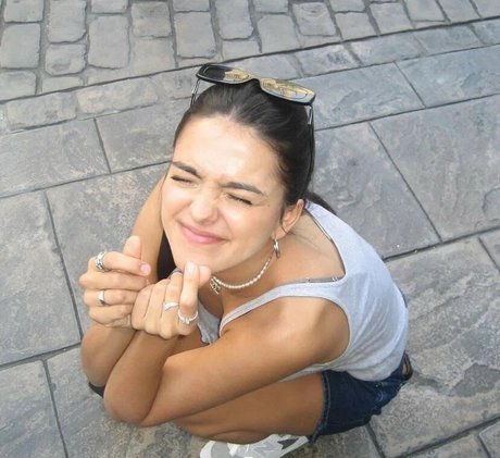 Maia Reficco hd star pics