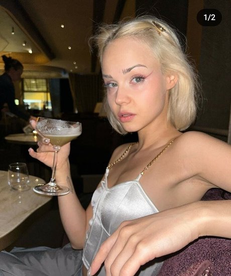 hottest thick onlyfans pornographic image