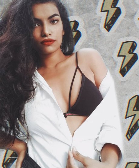 Nidhi Goel model nude archive