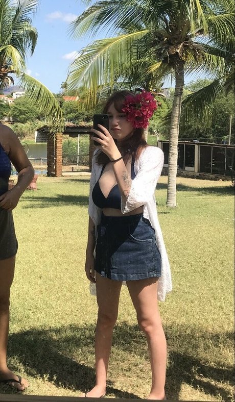 Hdceli pretty pornstar pictures