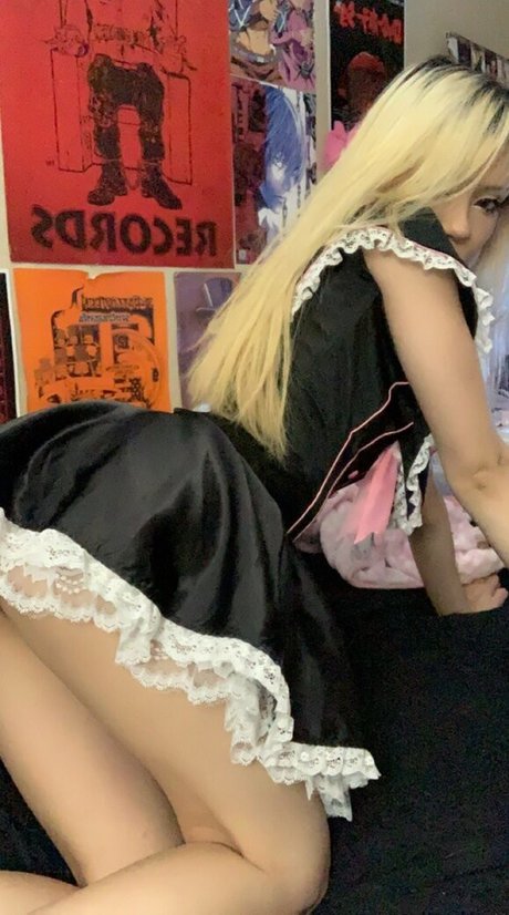 Linaboobie exclusive star photos