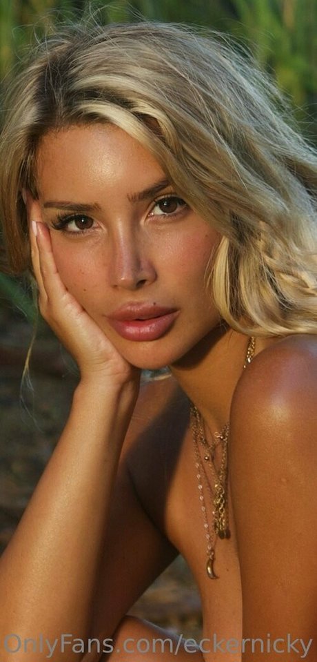 eckernicky nude actress galleries