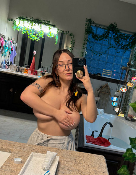 bigtittygothegg sex pornstar images