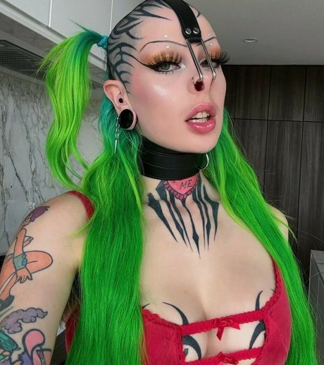 Frankie Phantom naked actress photos
