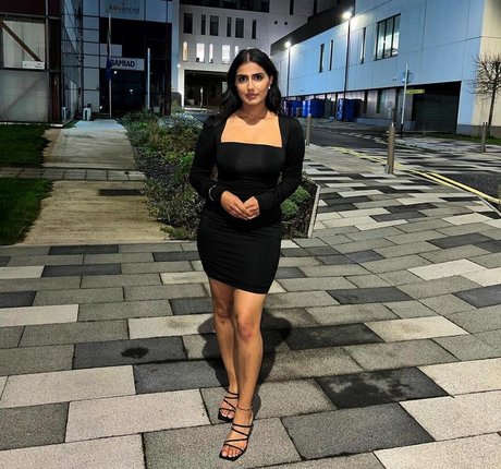 Tindy Kaur model nice archive