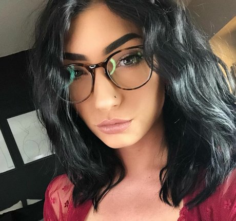 famous midget onlyfans free xxx image