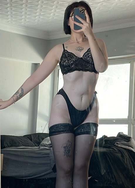 Nururkmz naked pornstar photos