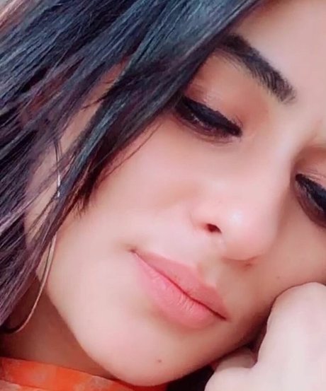 Vansheen Verma Sumbriya nude actress photos