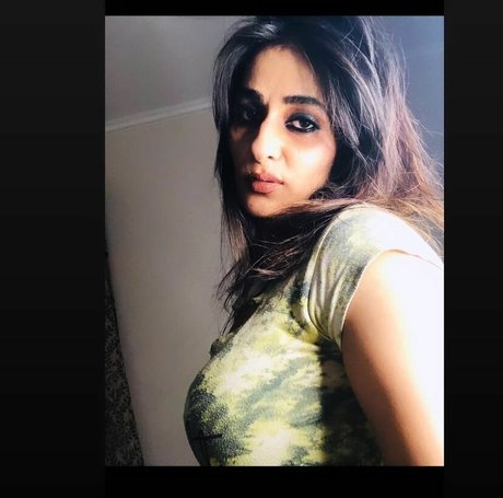 Vansheen Verma Sumbriya pretty model picture