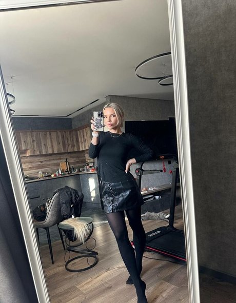 lera koldomasova exclusive actress archive