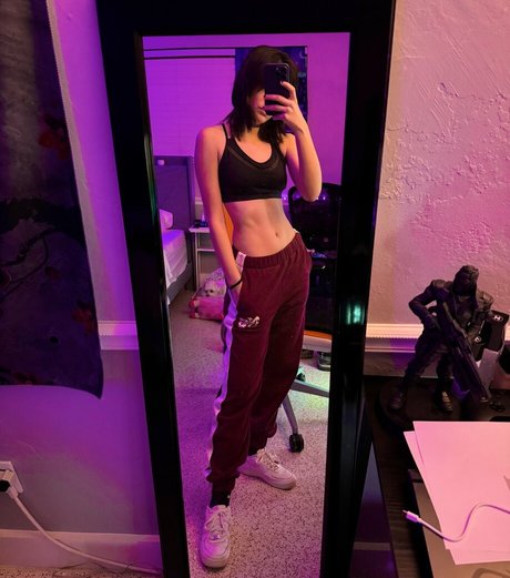 DpsDeku top model image