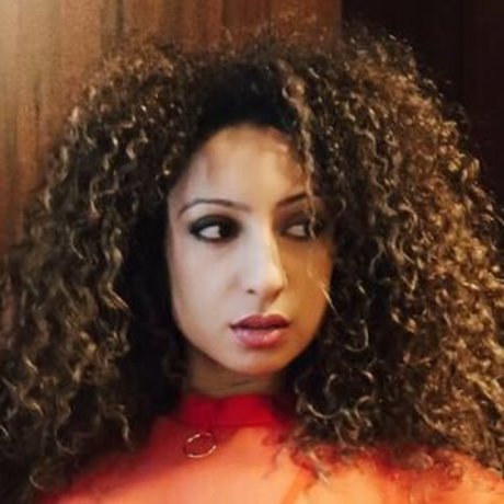 Queenuncovered star beautiful pics