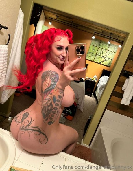 dangerousbunnyxx adult actress pic