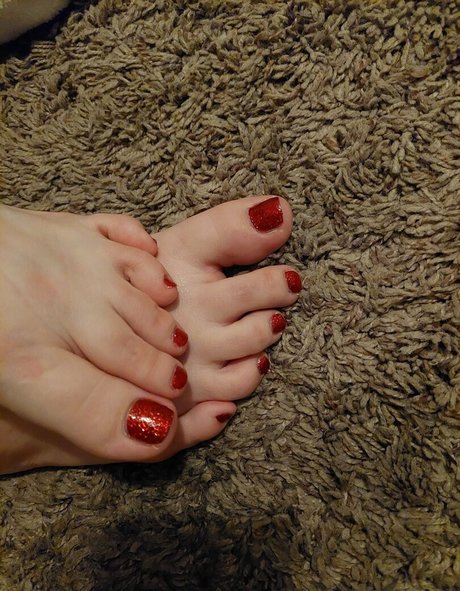 solefullysweetfeet star erotic gallery