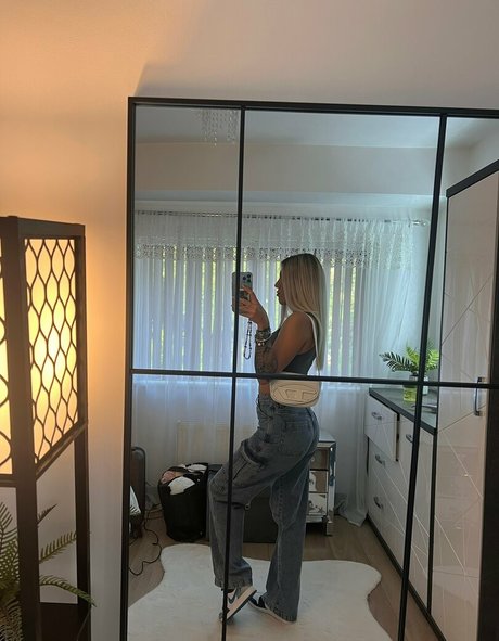 lilydawson01 best pornstar pic
