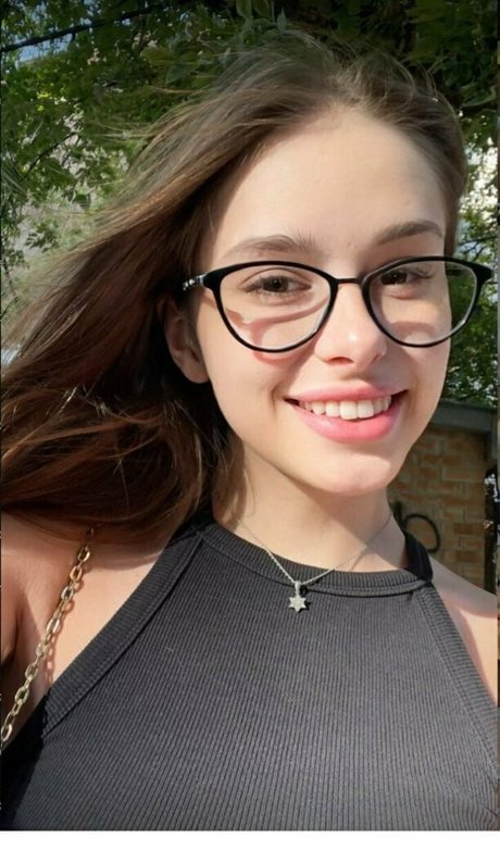 rebeccasalvatore69 pornstar naked photos