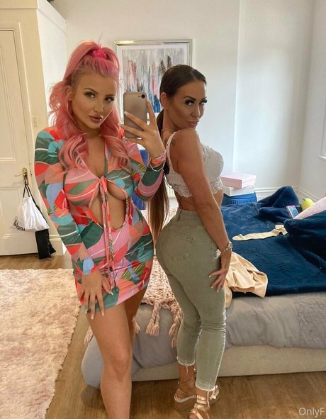 ladyamandarendall pornstar top gallery