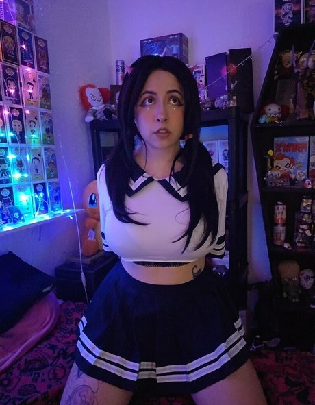 evyrosas porn model photos