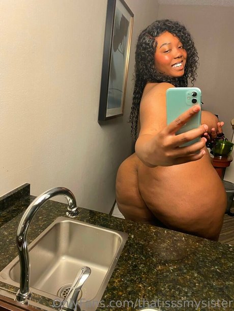 thatisssmysister pornstar nude photo